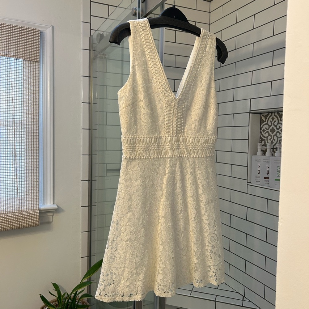 Elegant White Lace Dress